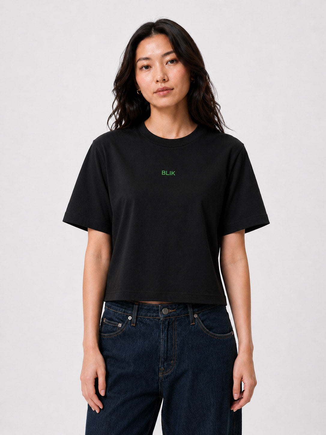 BLIK Essential Cropped Tee – Black