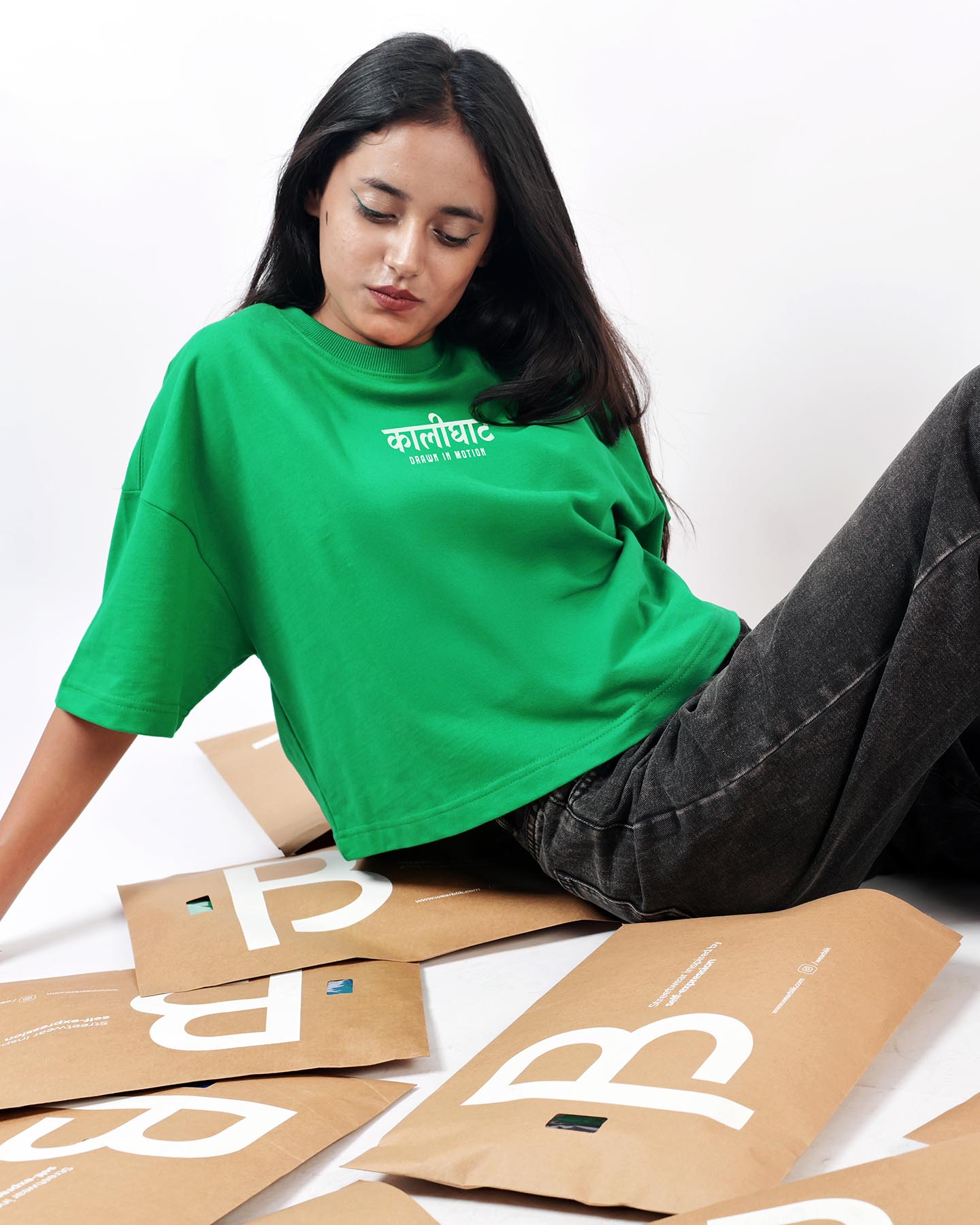 Kalighat / Drawn in Motion Tee – Green